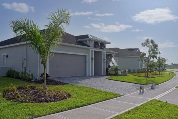 Best Driveway Paving Company  in Riverside, IA